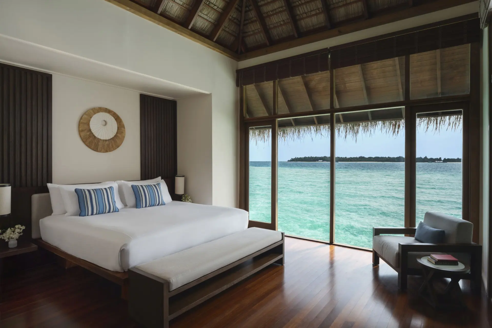 ConradMaldives_GrandWaterVillaWithPool_Room_JA_HighRes