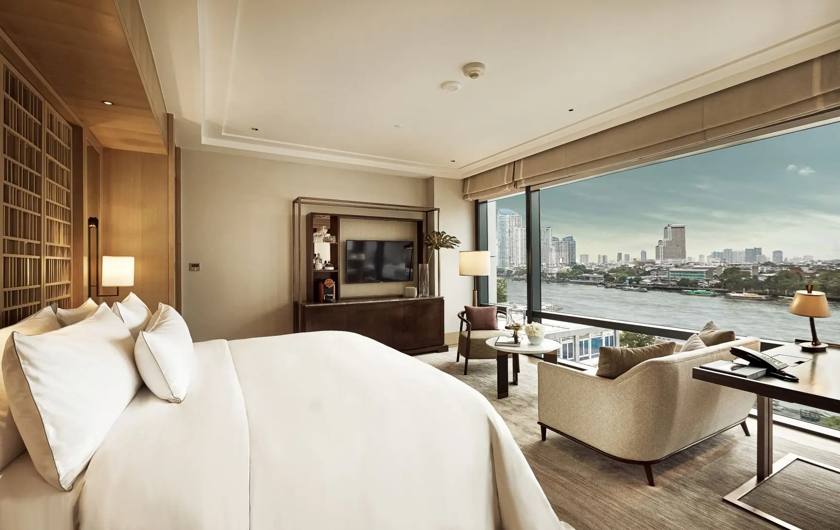 Capella Bangkok - Riverfront Premier  02