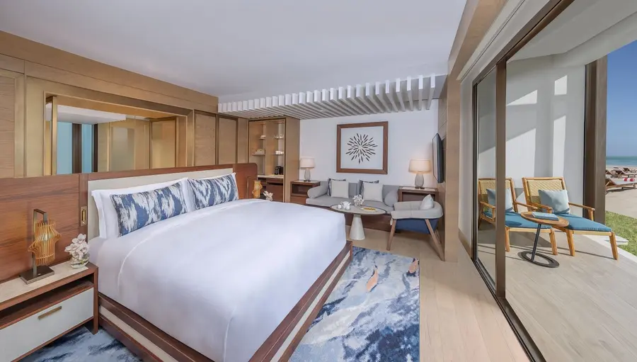 Anantara_Mina_Al_Arab_Ras_Al_Khaimah_Resort_Guest_Room_Deluxe_Garden_Terrace_Room_King_Beach_View