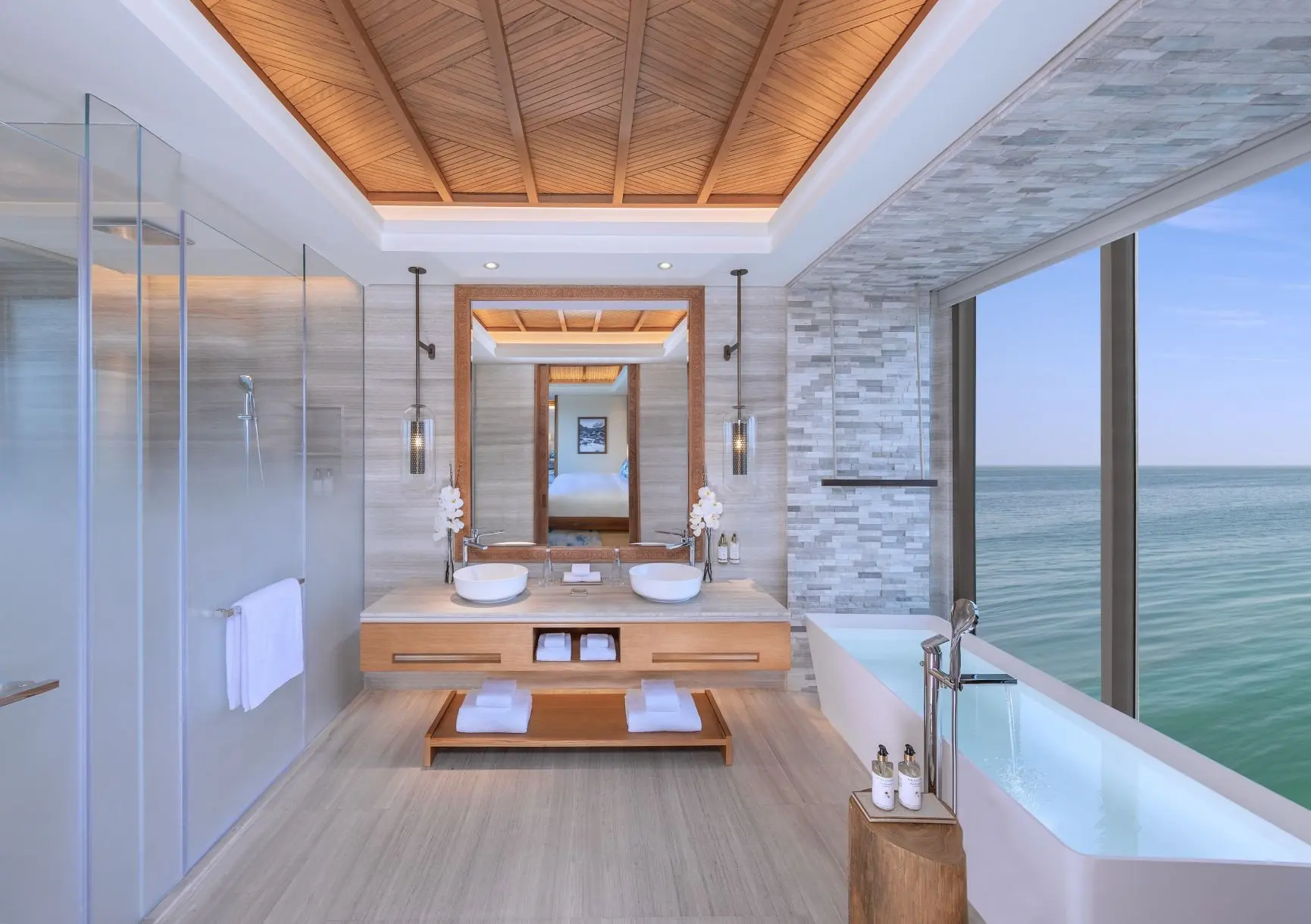 Anantara_Mina_Al_Arab_Ras_Al_Khaimah_Resort_Guest_Room_Peninsula_Sea_View_Pool_Villa_Bathroom