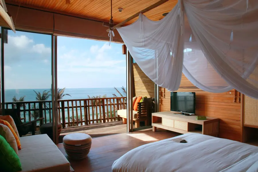 Ocean Front Duplex Pool Villa bedroom