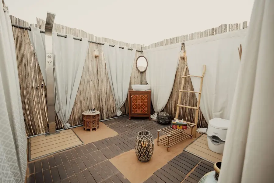 canvas-club-bathroom-tent-inside