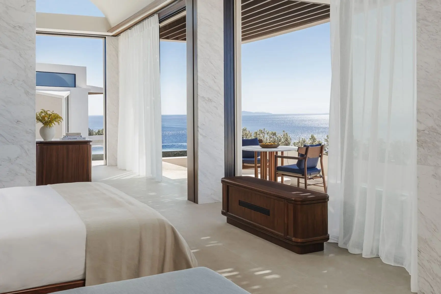 One&Only_Kéa_Island_P2_311_One_Bedroom_Panoramic_Side_Pool_Bedroom_View_4444_MASTER
