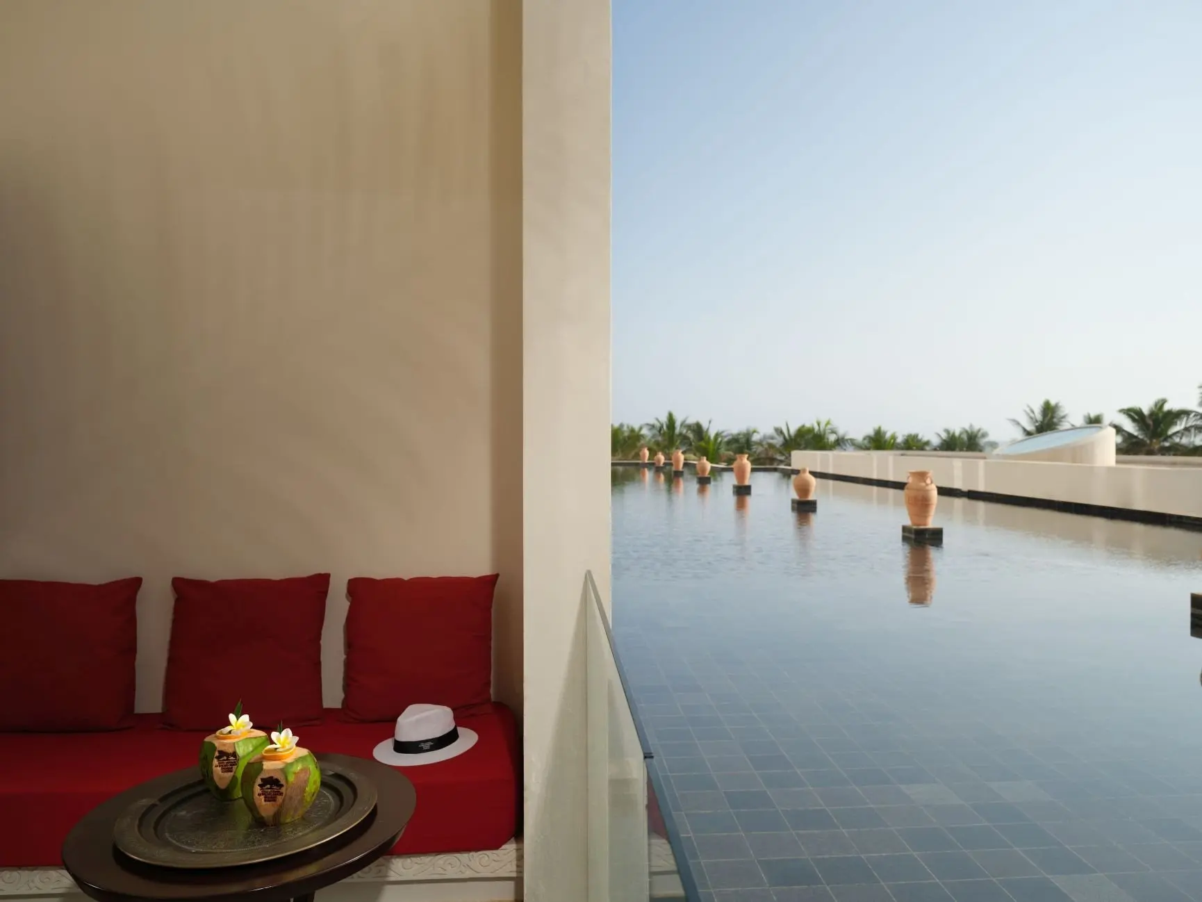 Al_Baleed_Resort_Salalah_By_Anantara_Guest_Room_Deluxe_Room_Balcony_with_Fountain_View