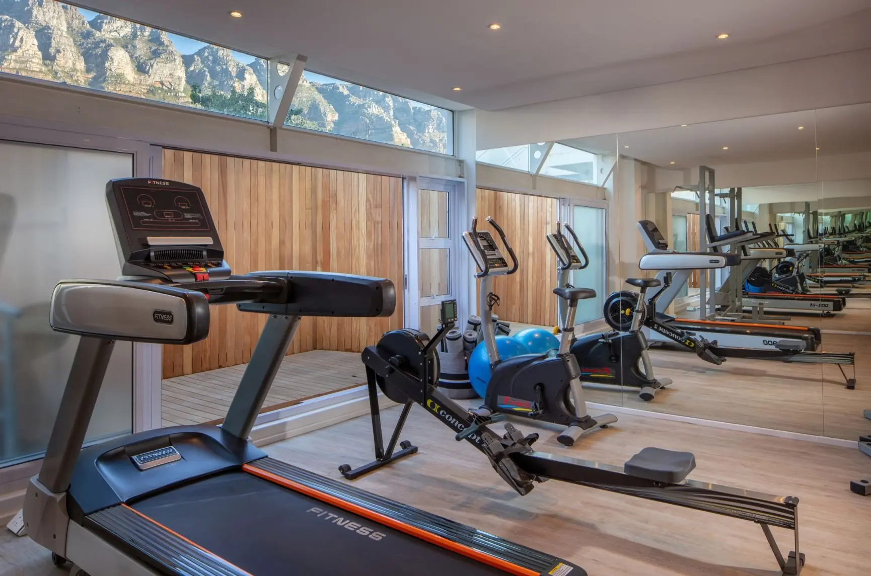Marly gym 001 (1)