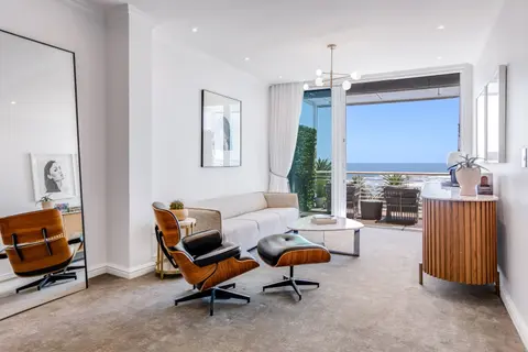 Superior Sea Facing Room