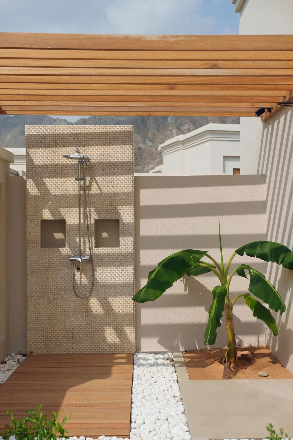 Naama Beach Villas & Spa - One bedroom beach pool villa - outdoor shower