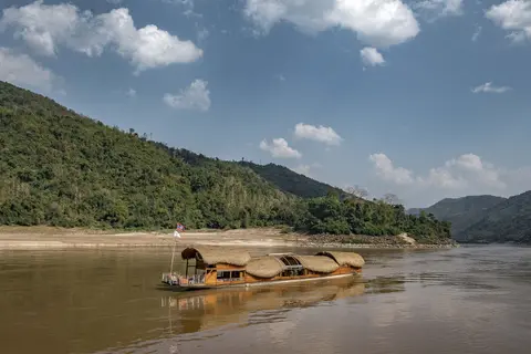 Ein exklusives Mekong-Erlebnis von Thailand nach Laos