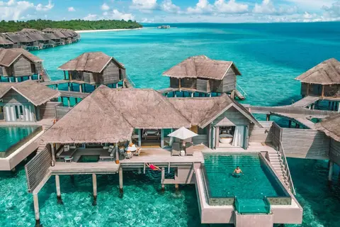 One Bedroom Over Water Pool Residence (Sunset View)