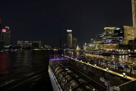 BTTHBK_Dining_Saffron_Cruise_27928782_XL