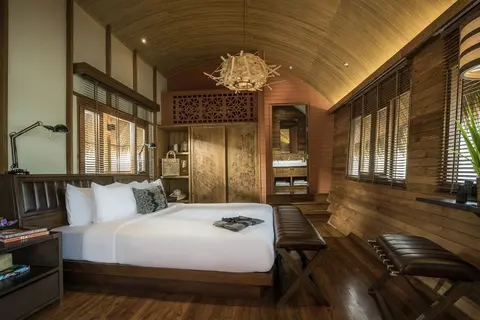 BMEK_Gypsy_MasterBedroom_G_A_M