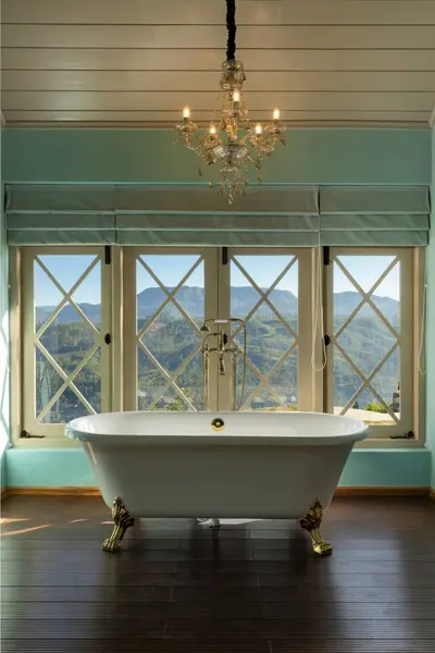 The Lane Suite (3)