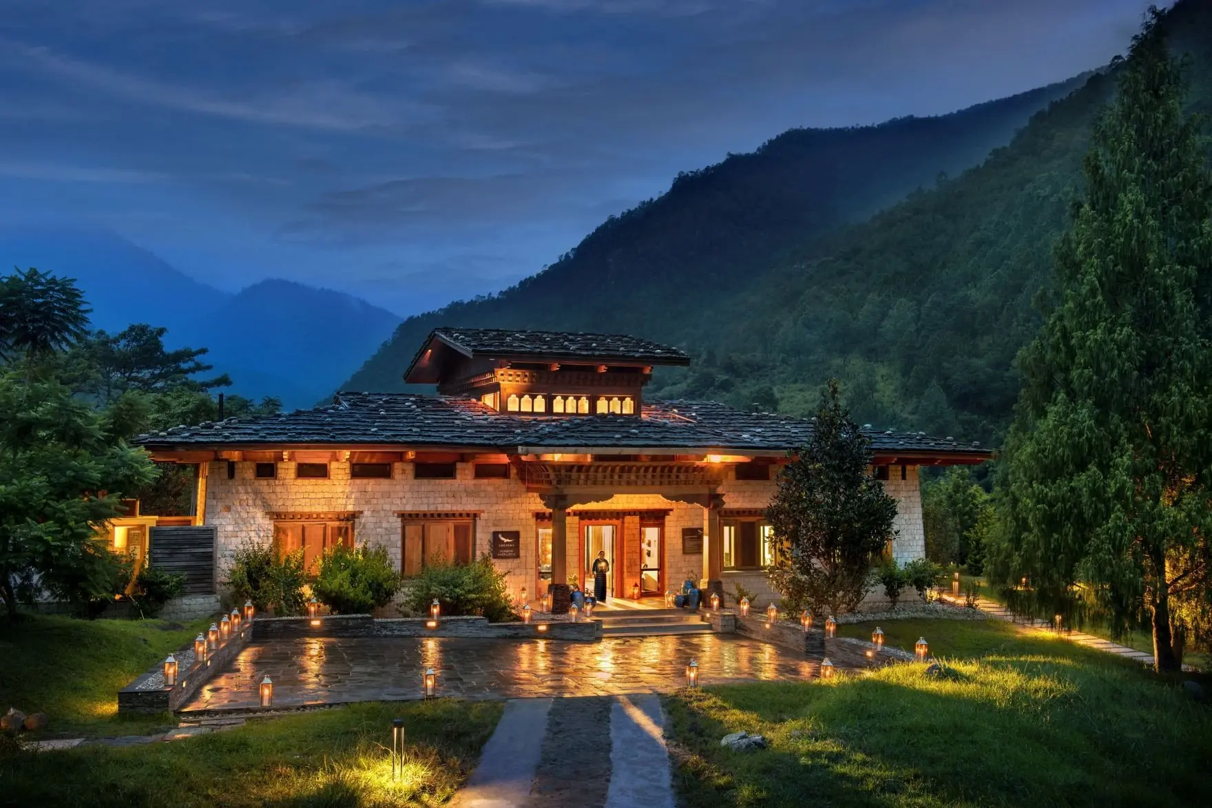 Bhutan-Punakha-River-Lodge-Guest-Arrival_1