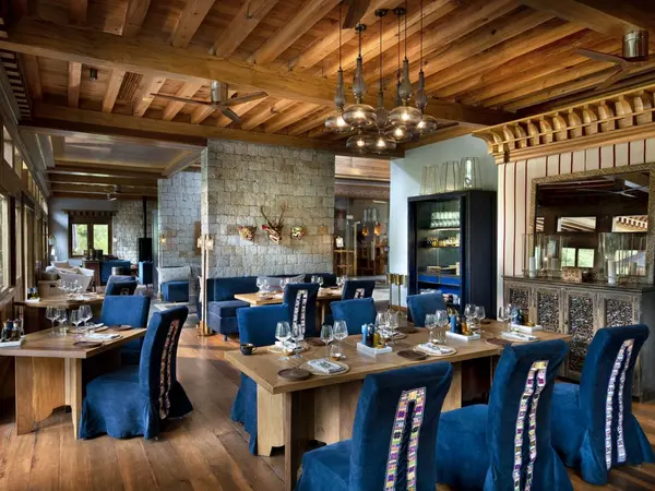 Bhutan-Punakha-River-Lodge-Guest-Area-Interior_3