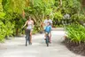 dusit-thani-maldives-experience-lifestlye-tree-path-family