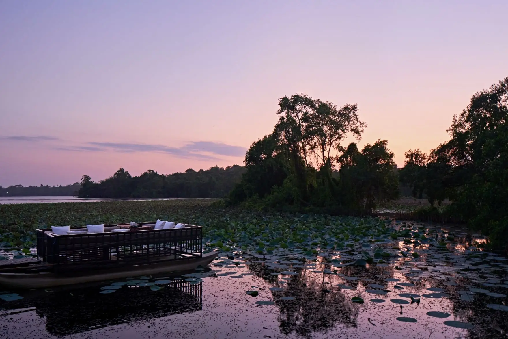 Amanwella, Sri Lanka - Experience, floating lounge 3.tif