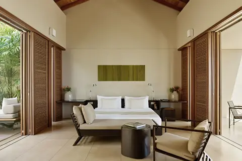Ocean Pool Suite