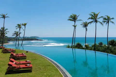 Cape-Weligama-pool-1