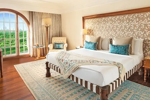 Premier Room