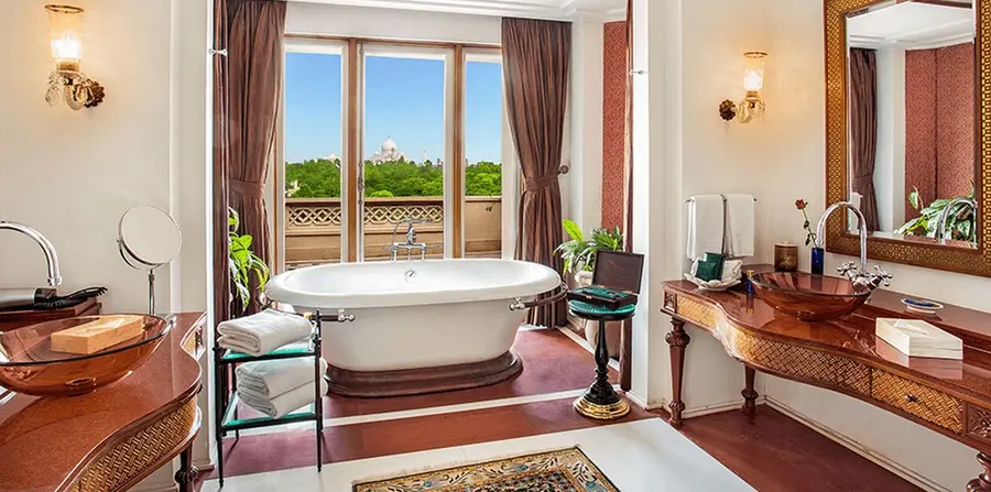 Kohinoor_Suite_-bathroom