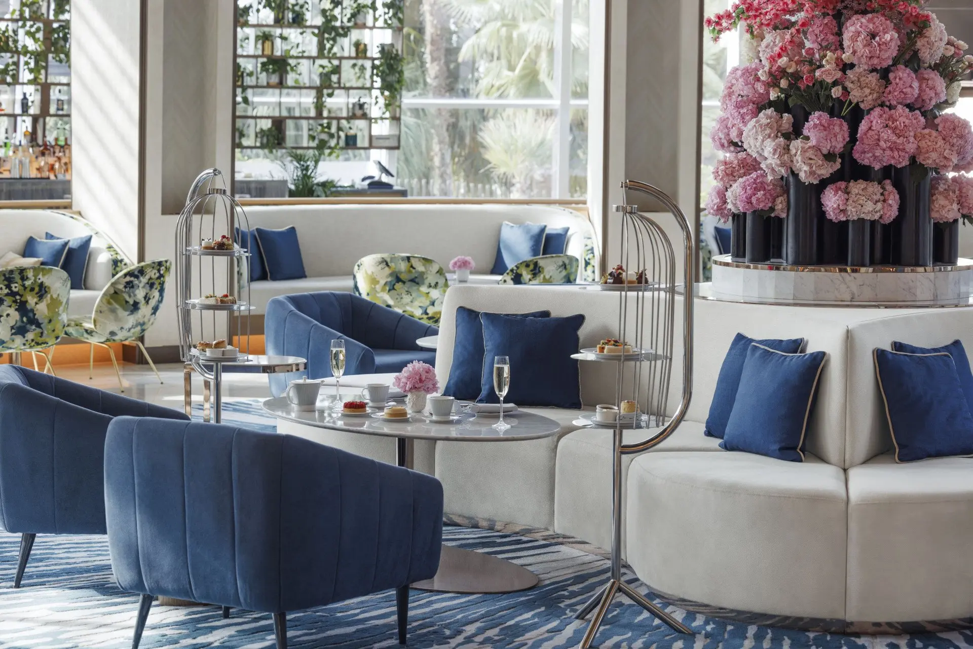 Jumeirah Beach Hotel - F&B - The Pearl Lounge - Afternoon Tea