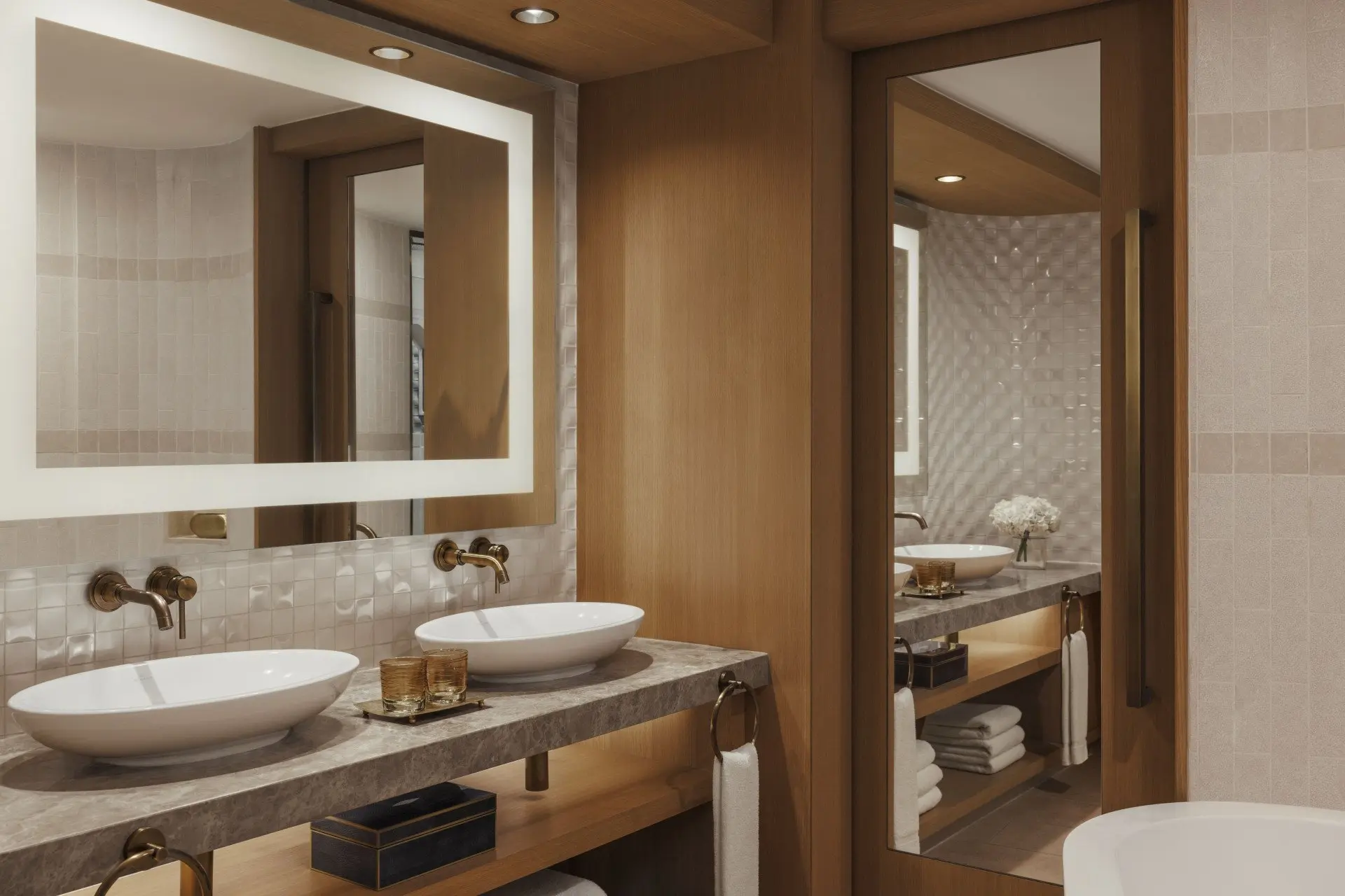 Jumeirah Beach Hotel - Accommodation - Ocean Deluxe Room - Bathroom