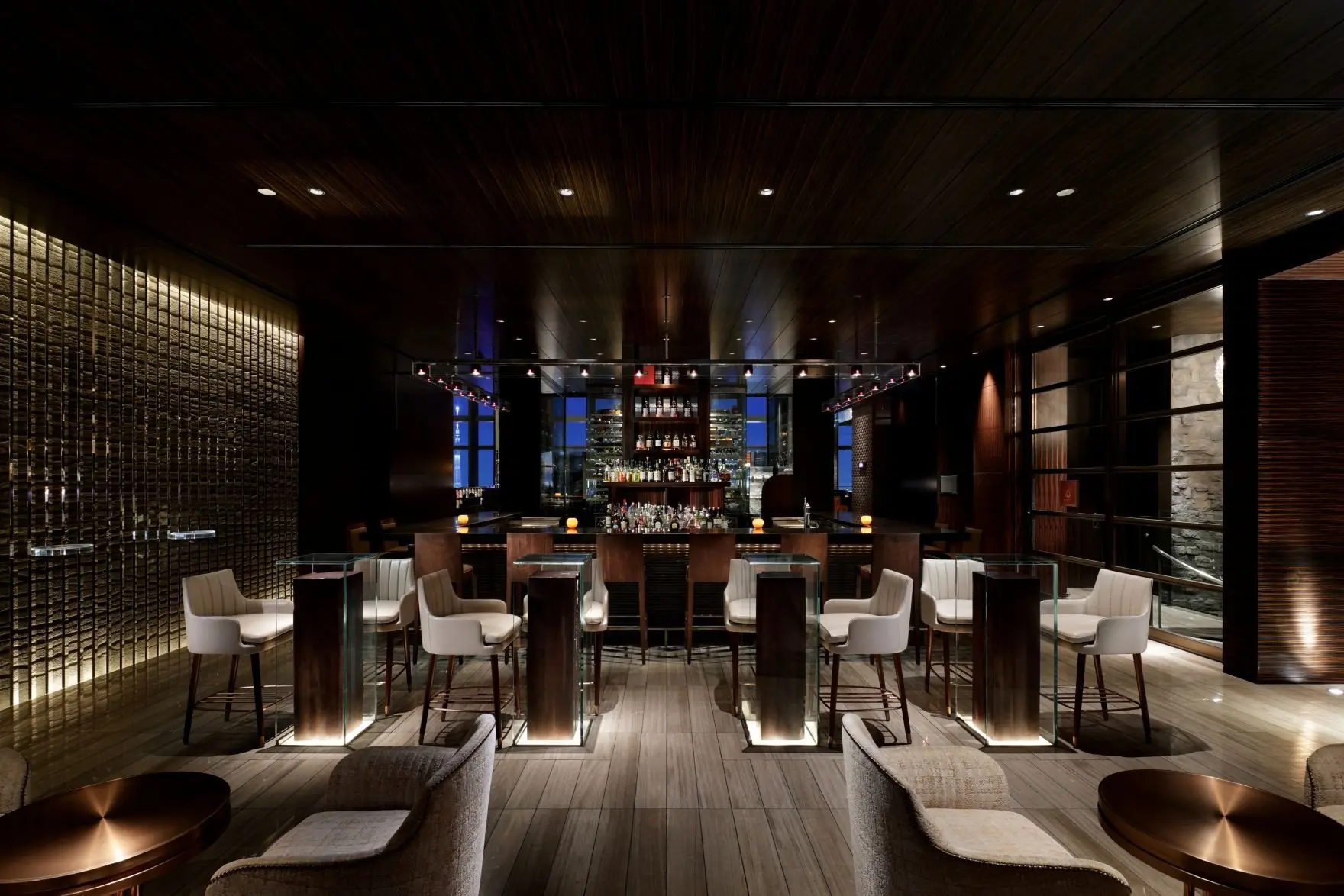 Mandarin Bar-3