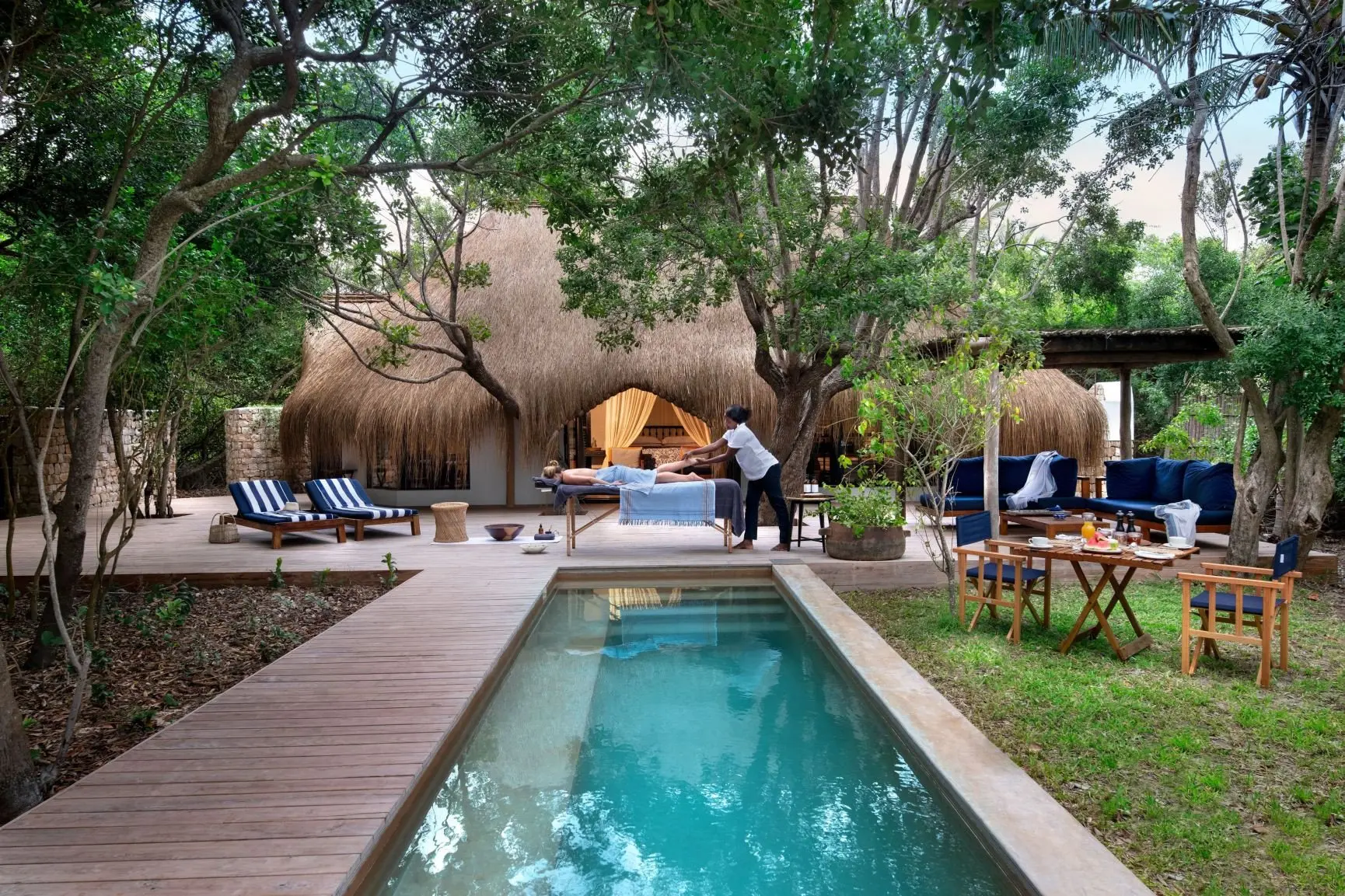 Southern-Africa-Mozambique-andBeyond-Benguerra-Island-in-room-massage-2
