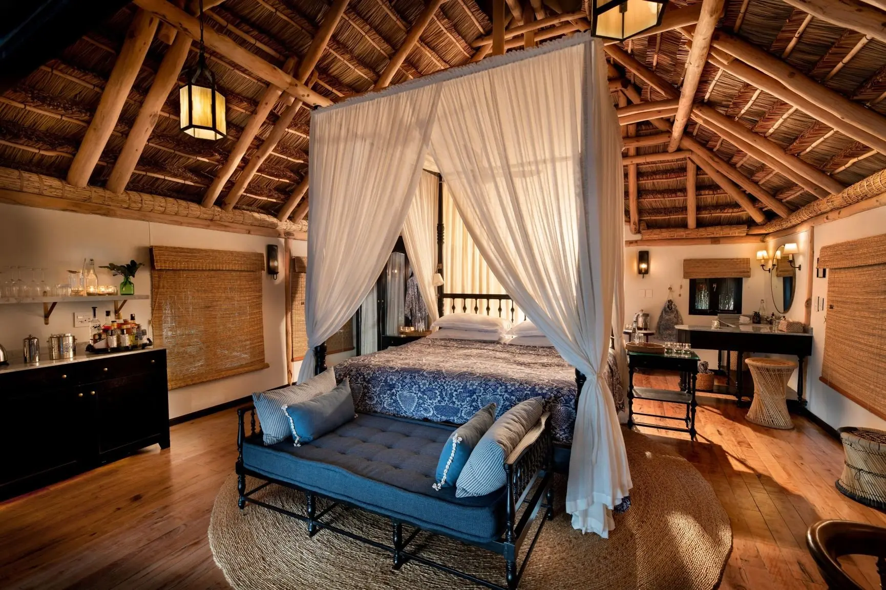 Benguerra-Island-Cabana-bedroom-1