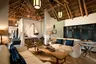 Benguerra-island-Room-Casa-Familia