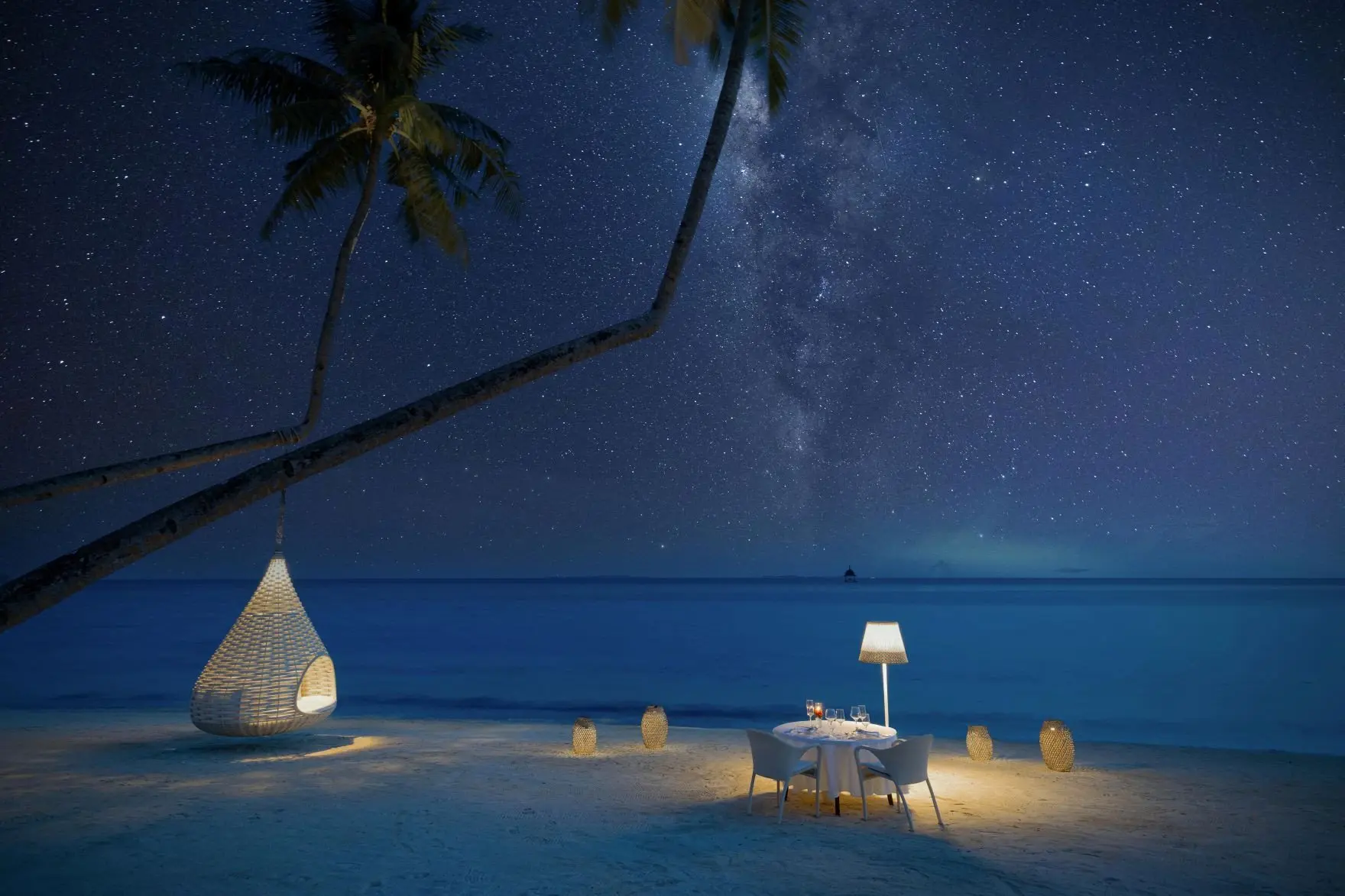 NPH_Culinary experience romantic dinner on the beach