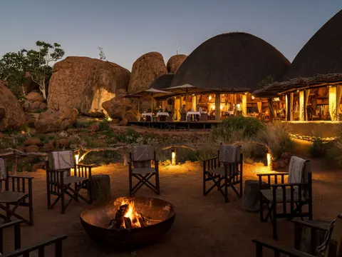 main_lodge_-_boma__restaurant_1
