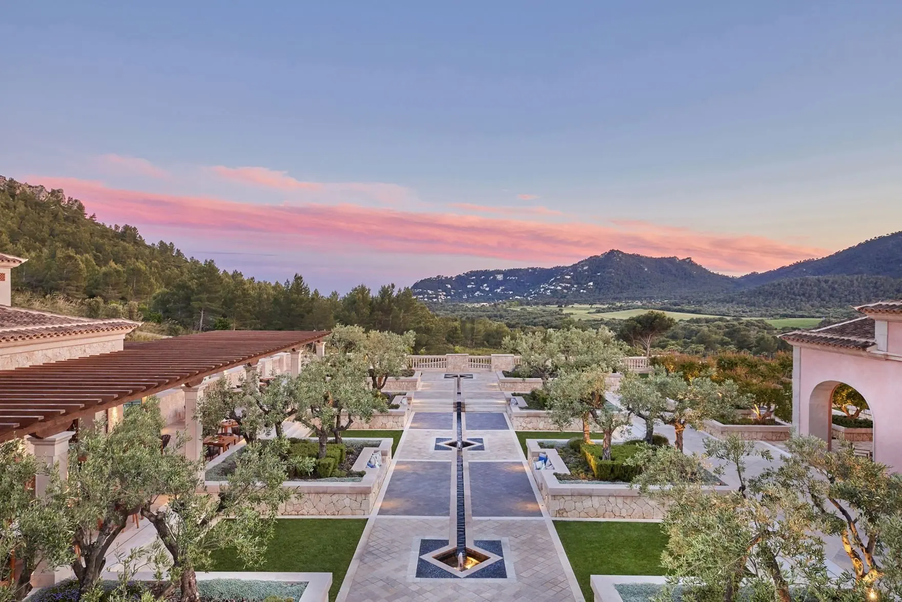 Cap Vermell Grand Hotel Ses Oliveres Sunset View
