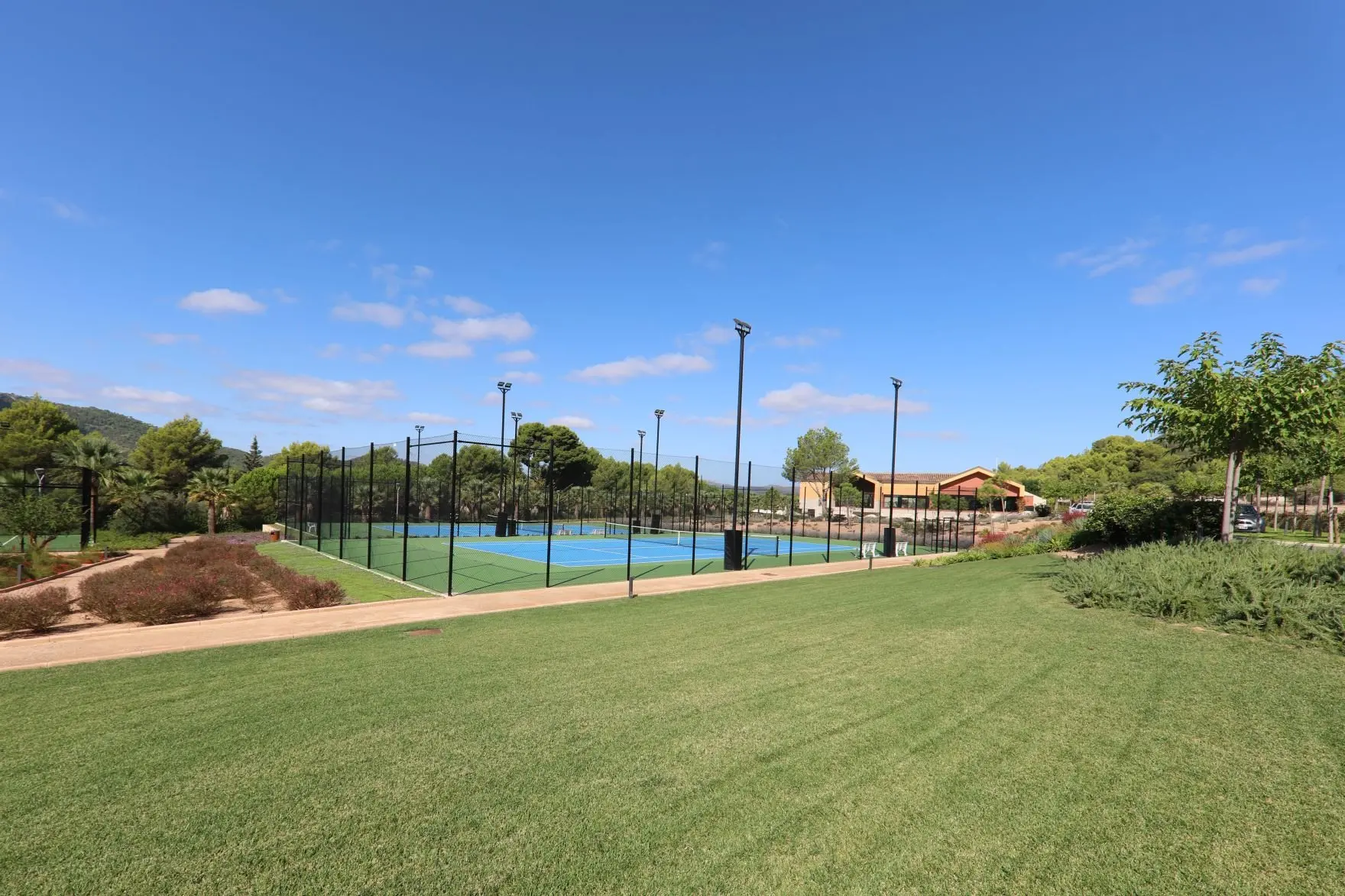 Country-Club (5)
