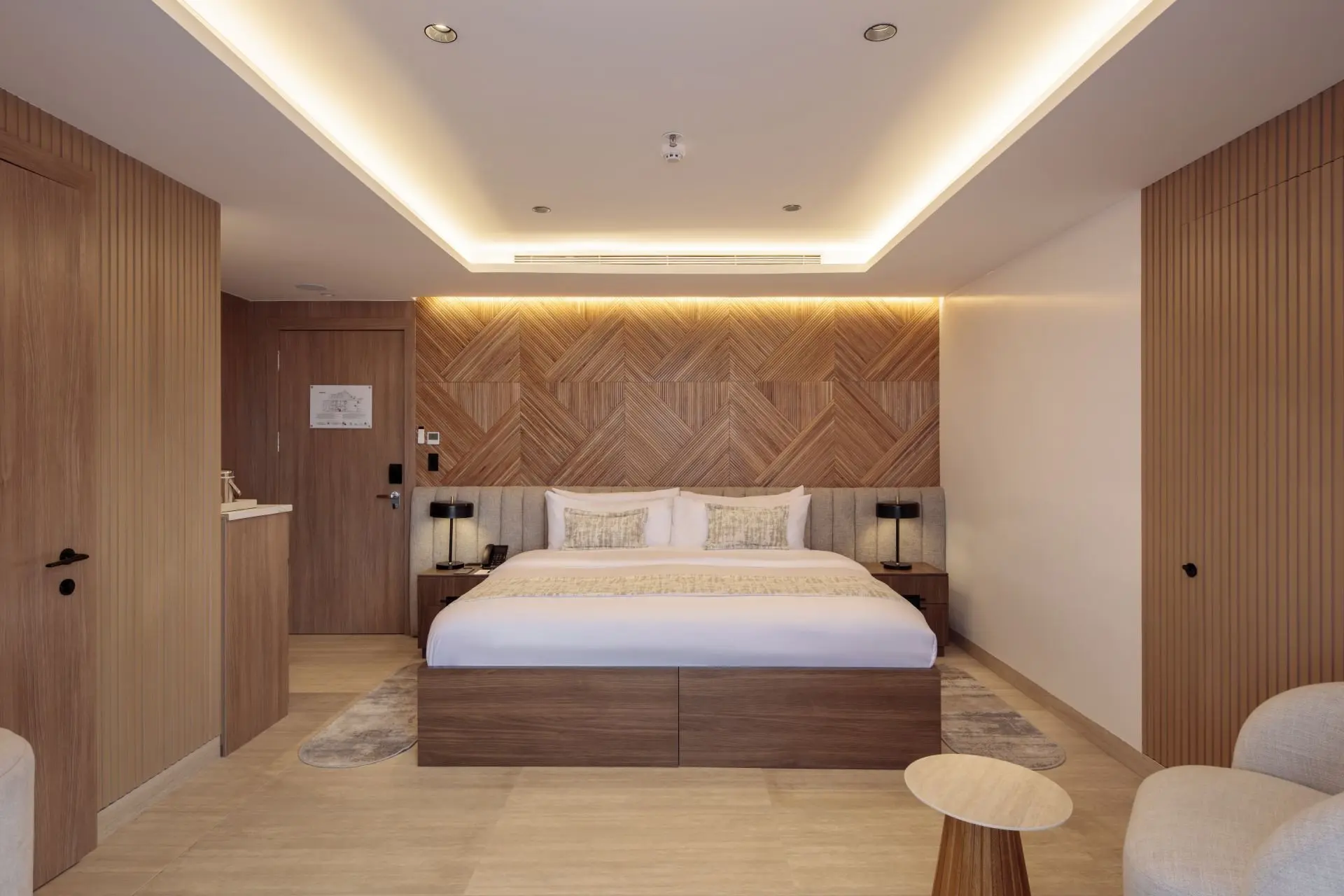 small2_King Suite 2 - Hermes Galapagos Mega Catamaran