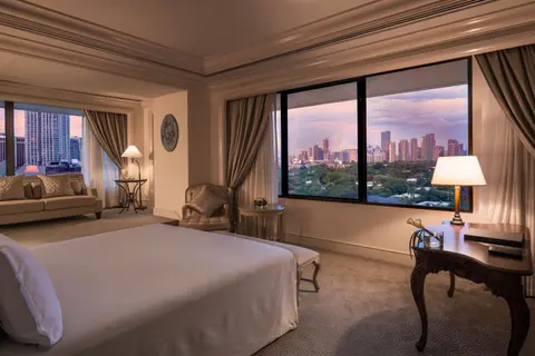 The Peninsula Manila