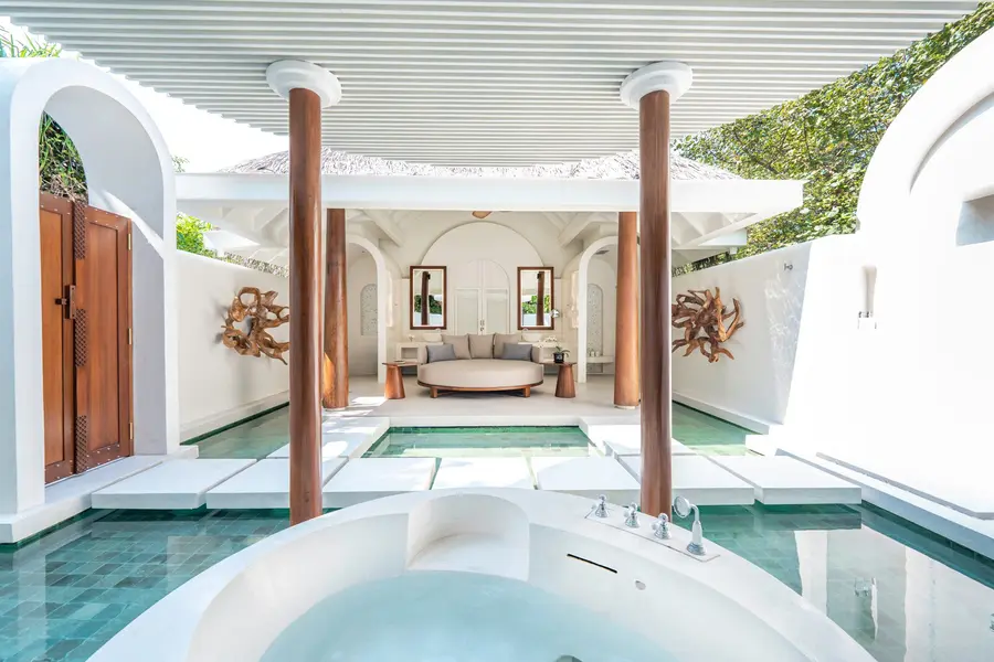 Anantara Kihavah - Beach Pool Villa Bathroom Bath
