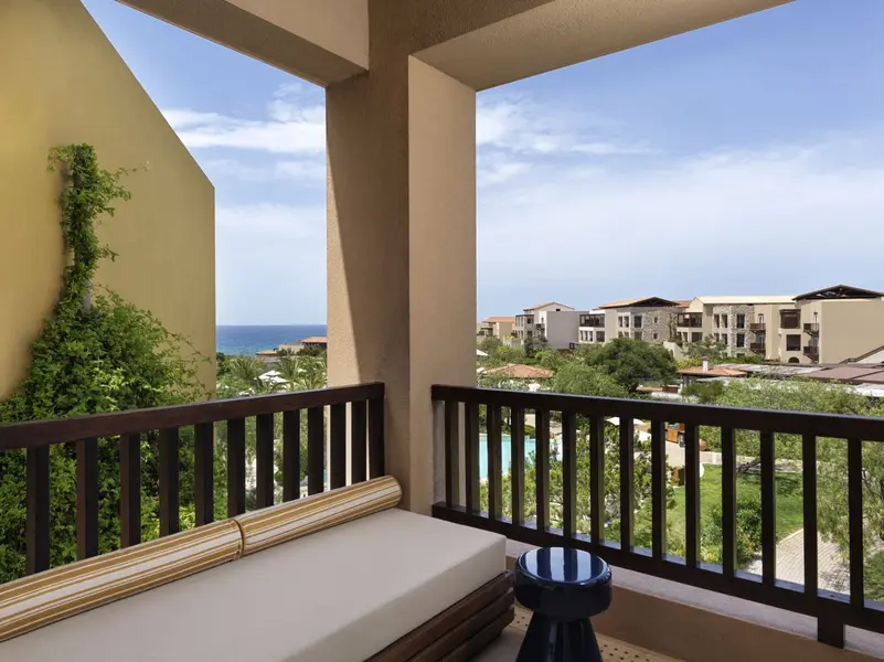 Deluxe Guest Room KIing Partial Sea View Balcony  (1)