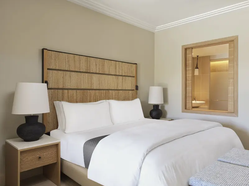 Superior Infinity Guest Room King Garden View P