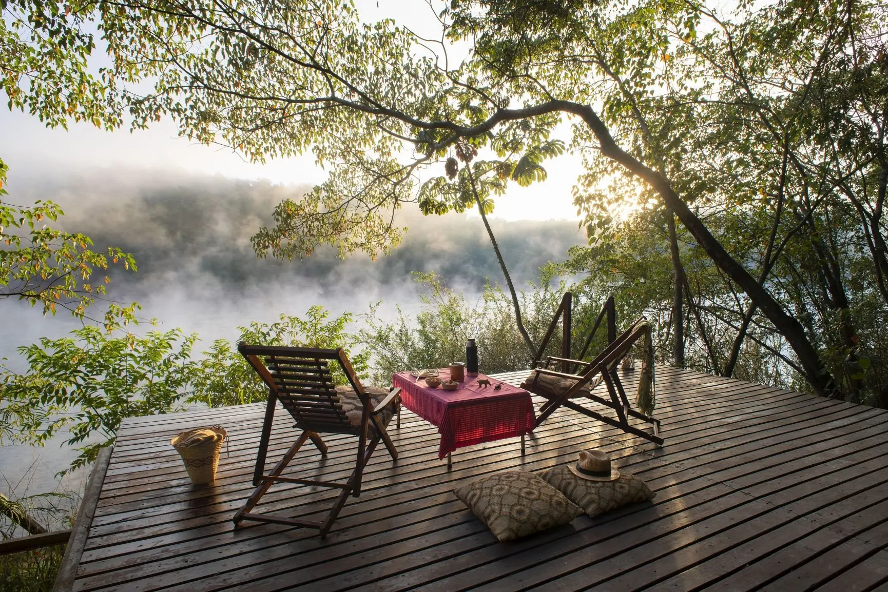 Awasi Iguazú - Deck - PH Daniela Mac Adden (1)