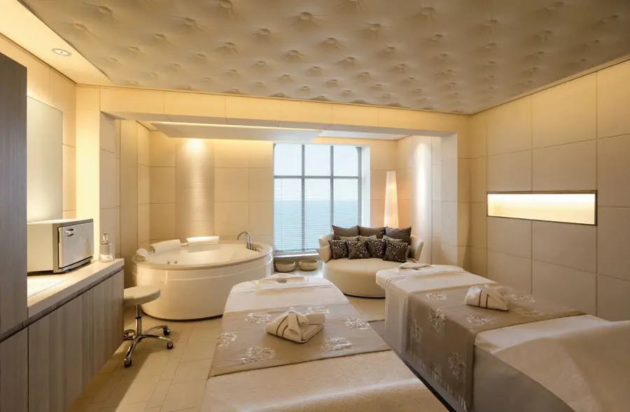 8590,1,europa-2-ocean-spa-personal-spa-300dpi