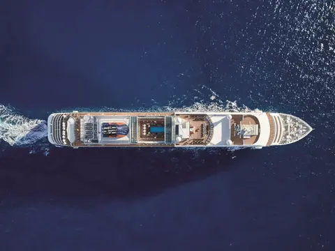 8622,1,europa-2-topview-300dpi