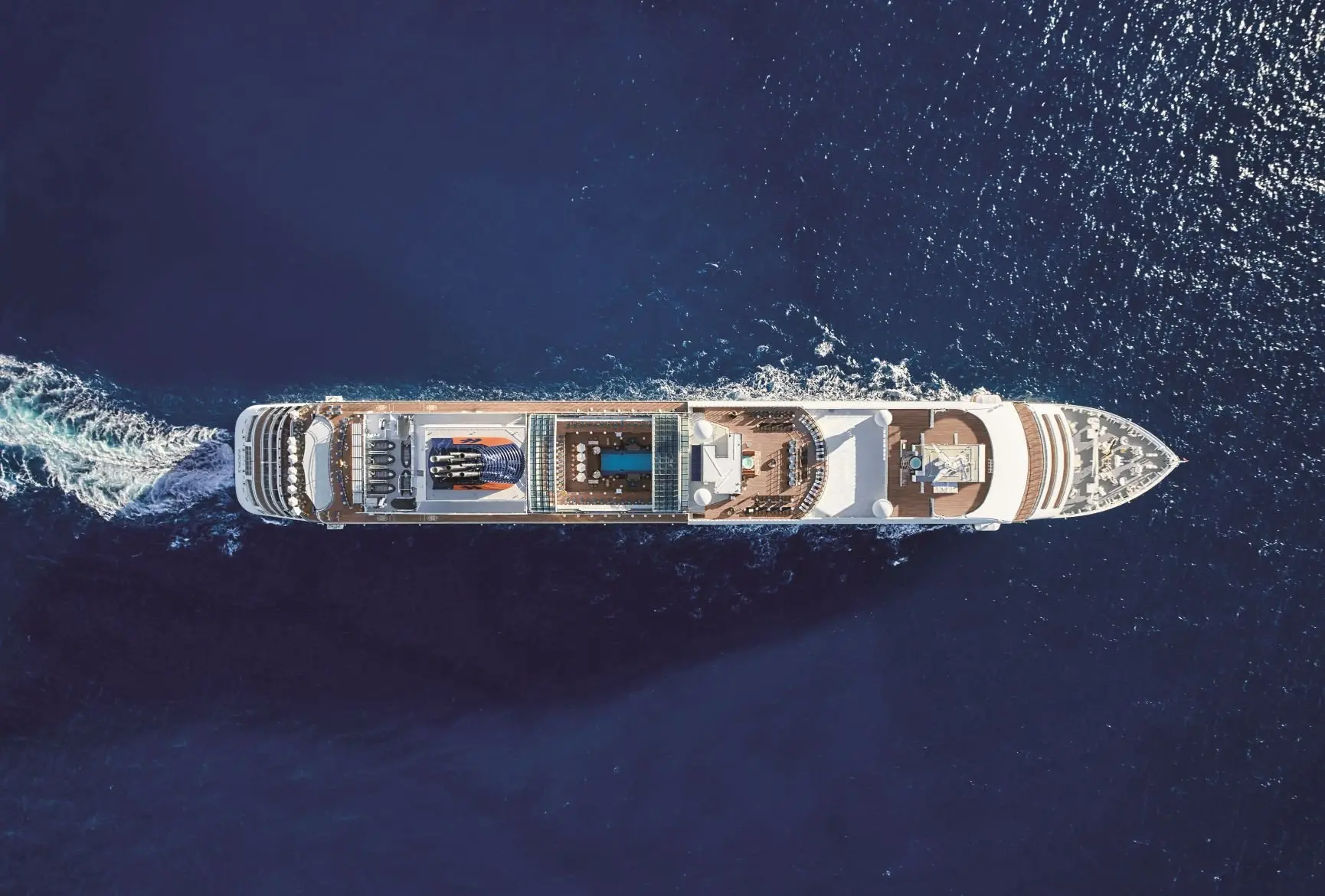 8622,1,europa-2-topview-300dpi