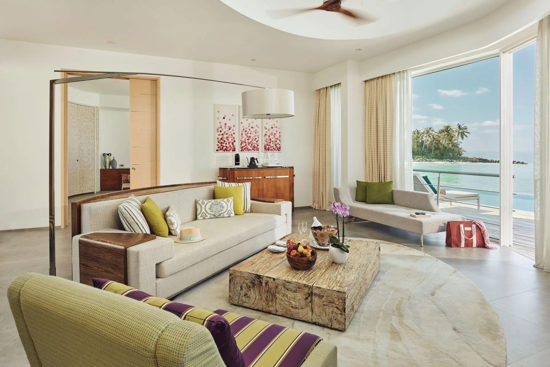 High_resolution_300dpi-Jumeirah Maldives - Water Villa - Living Area