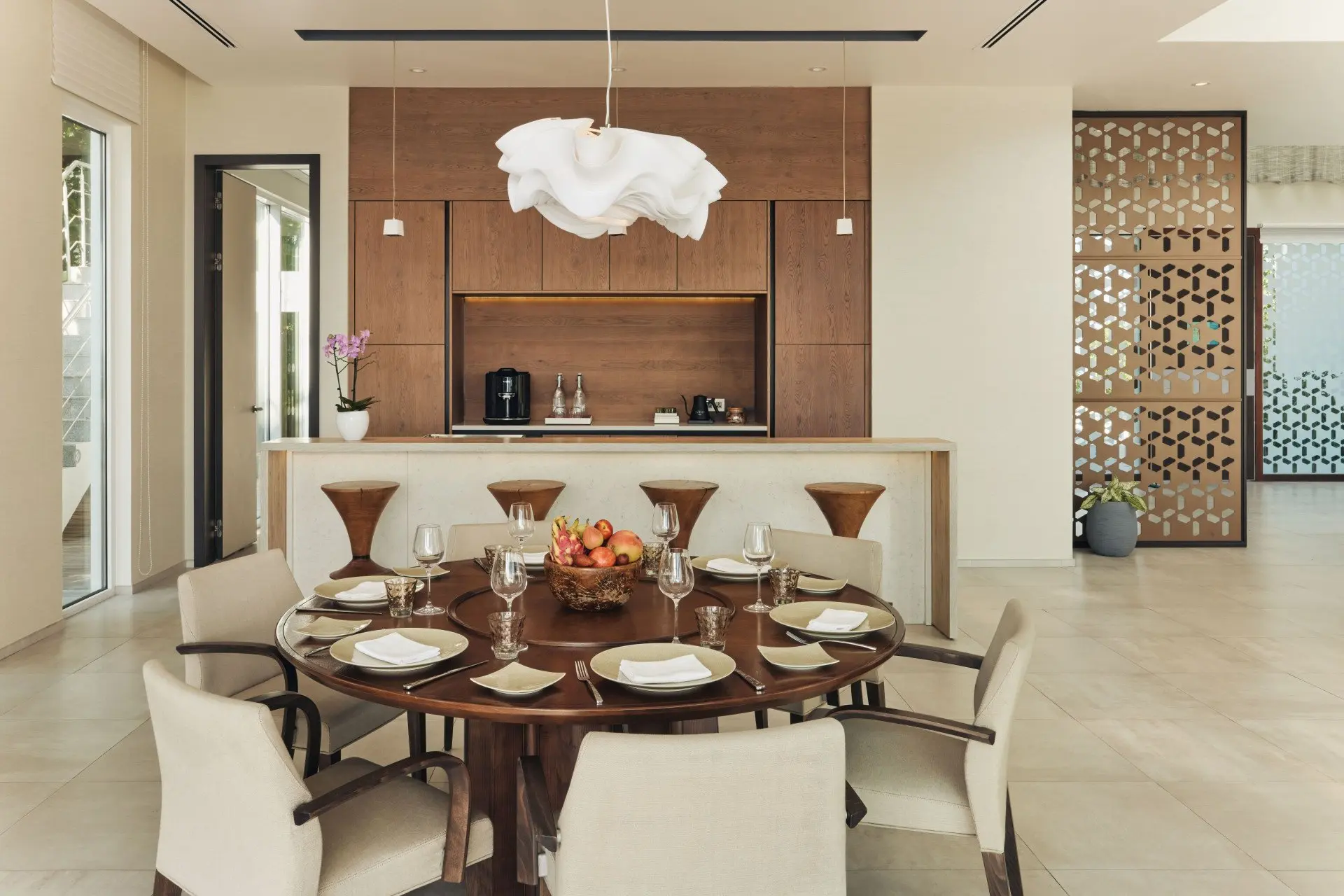 High_resolution_300dpi-Jumeirah Maldives - Miri - Three Bedroom Beach Retreat - Dining Area 2