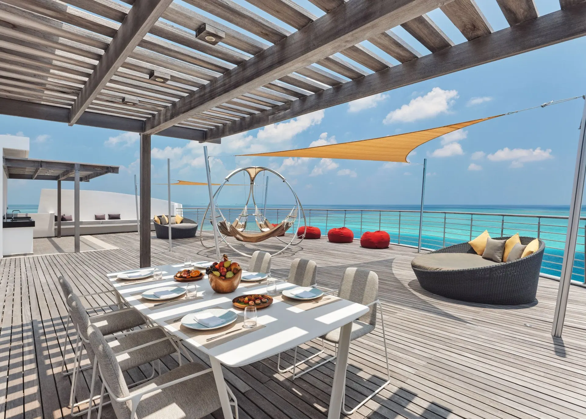 High_resolution_300dpi-Jumeirah Maldives - Rooftop - Three Bedroom Olhahali Water Retreat with Pool