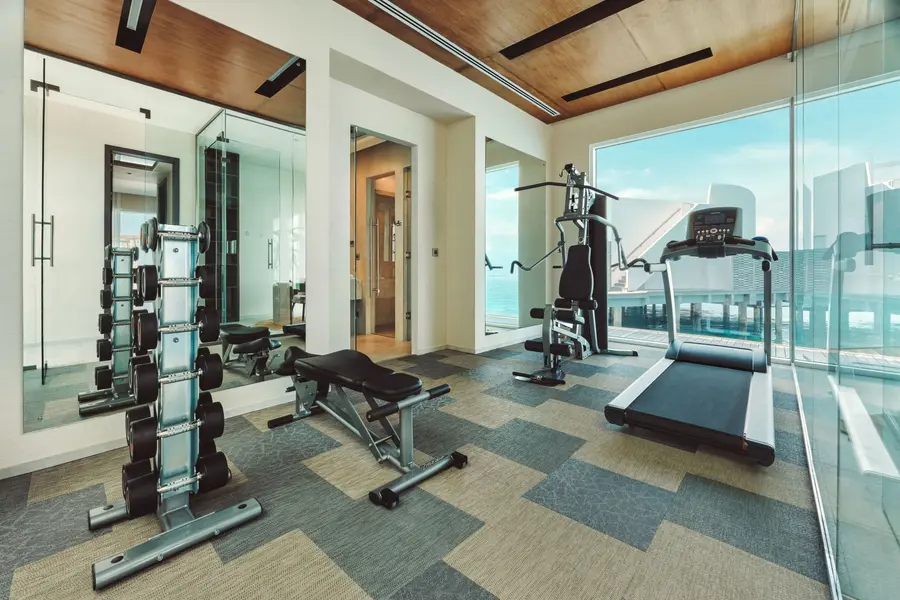 High_resolution_300dpi-Jumeirah Maldives - Indoor Gym- Three Bedroom Olhahali Water Retreat with Pool
