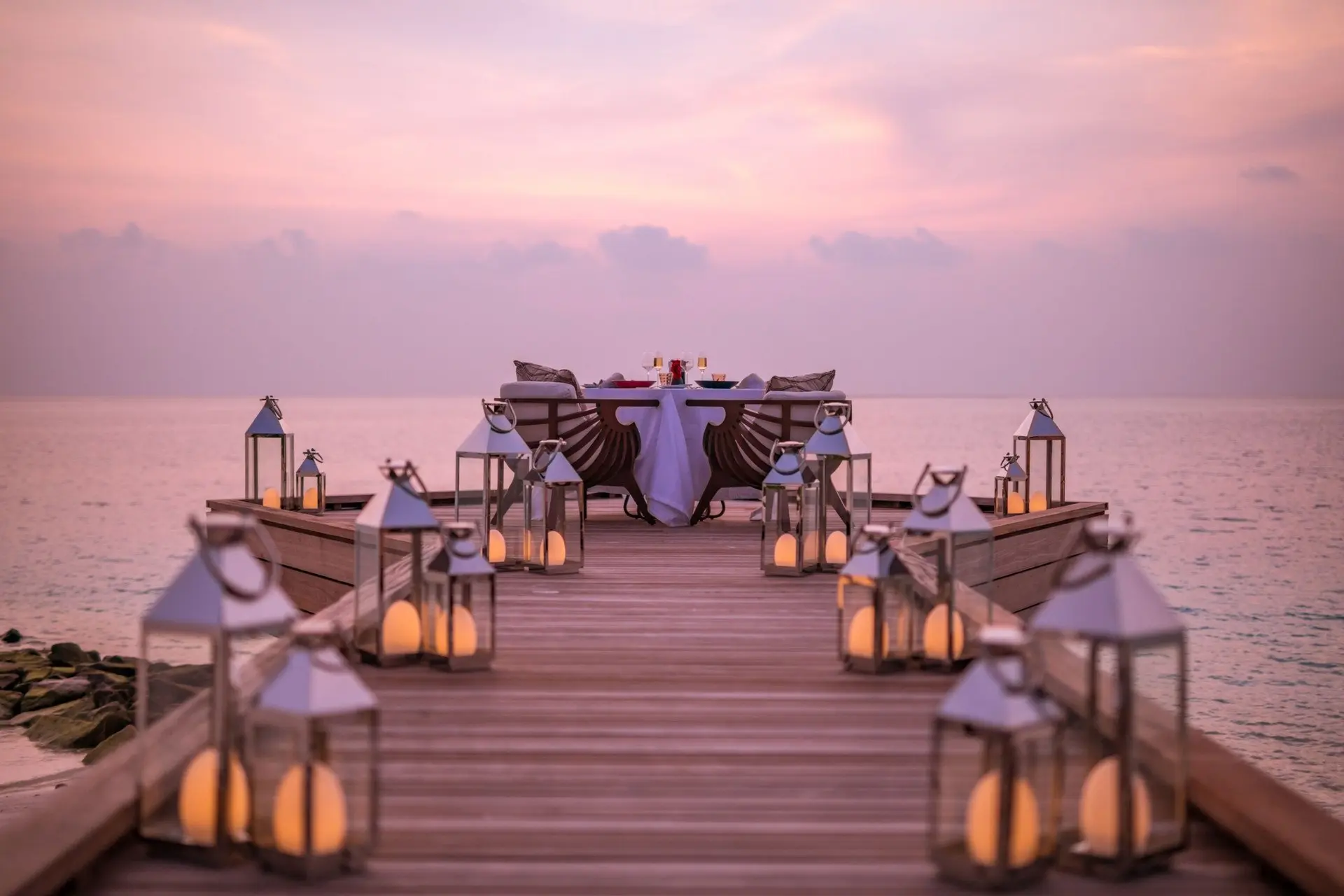 Jumeirah_20Maldives_20-_20Private_20Dinner_202