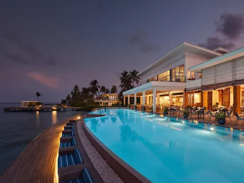 High_resolution_300dpi-Jumeirah Maldives - Glow Restaurant 3