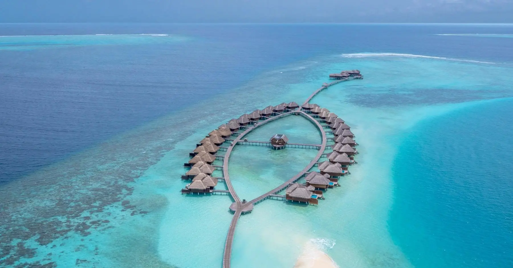 Huvafen-Fushi-Ocean-Bungalow-aerieal-Copy-e1528130916130